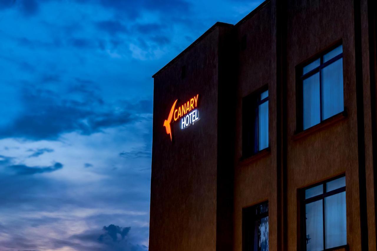 Canary Hotel Kampala Kültér fotó