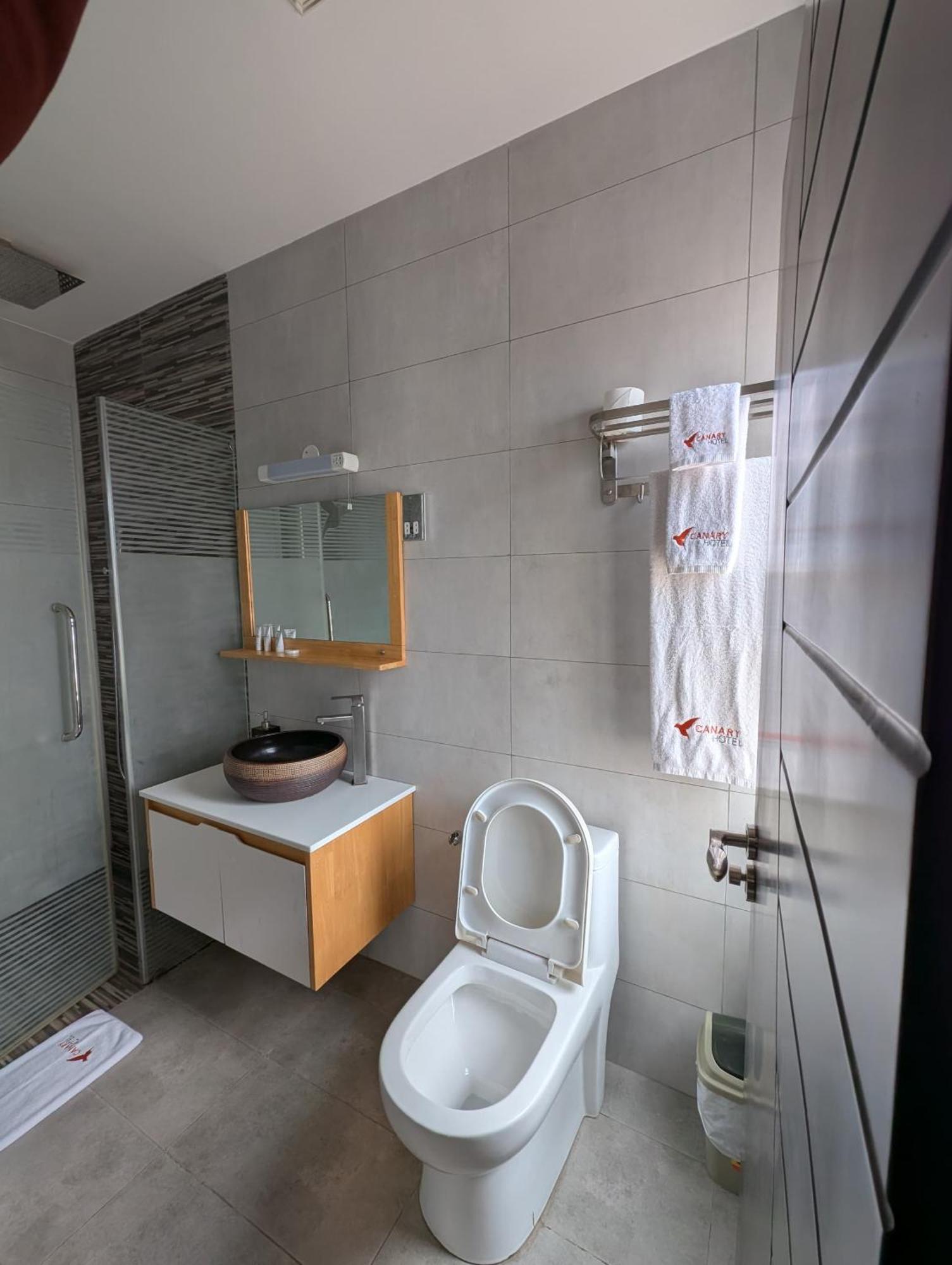Canary Hotel Kampala Kültér fotó